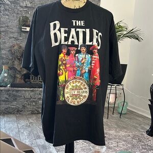 The Beatles Black Graphic Tee - Short Sleeve
